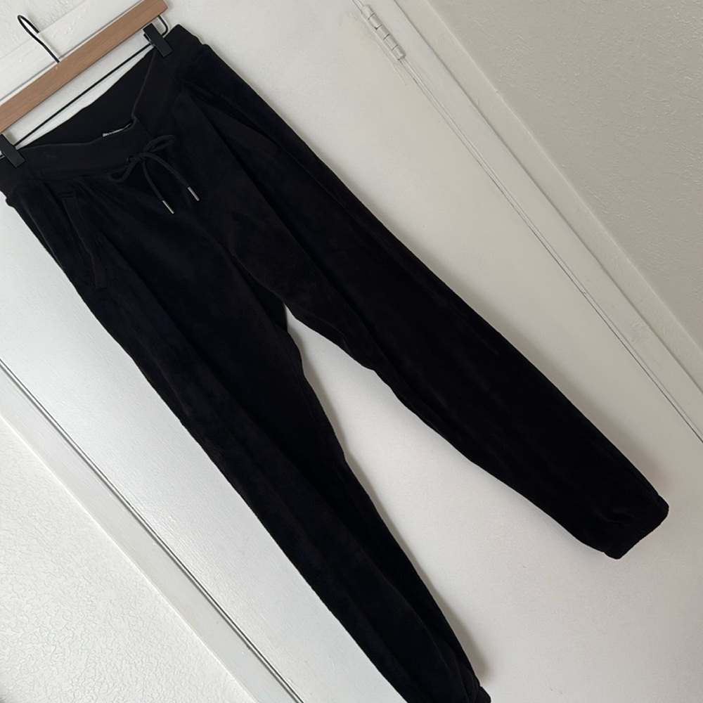 Athleta Velour Fleece Jogger